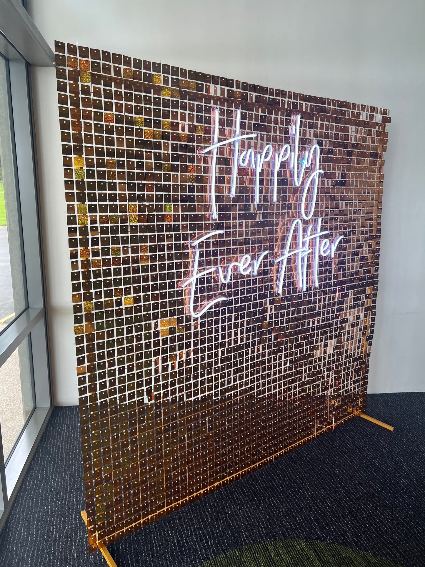 Shimmer Wall