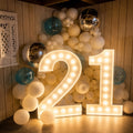 21 Marquee Lights