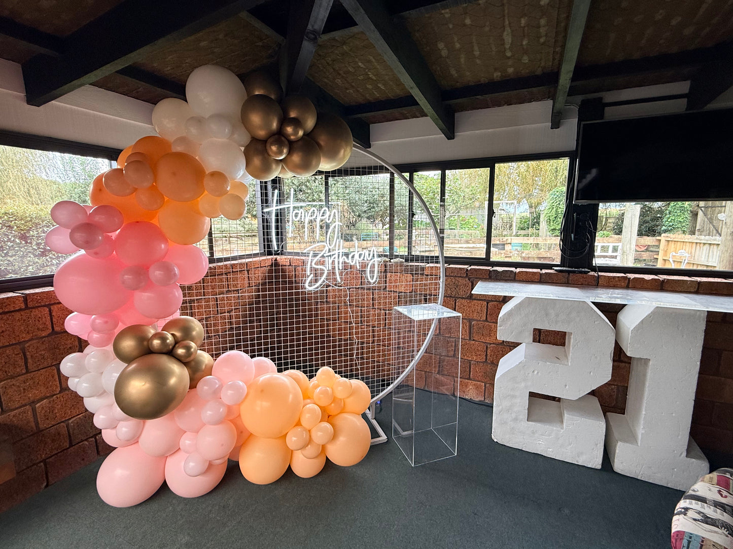 Finally 21 Balloon Package